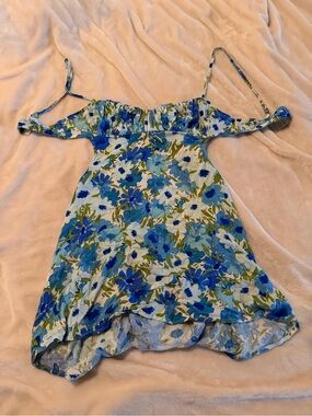 Stella Laguna Beach Blue Floral Mini Dress